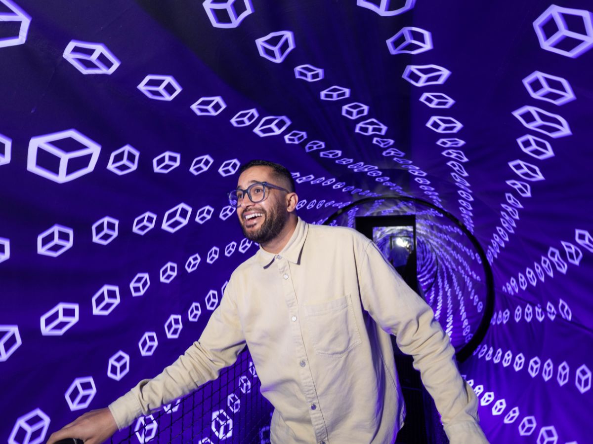 moi home about video poster capetown southafrica 1200x900 1